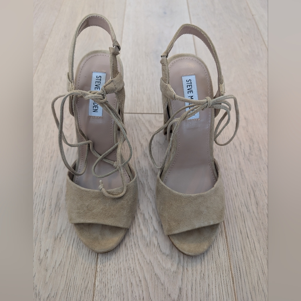 Steve Madden Beige Women's Sandals - Picture 2 of 7